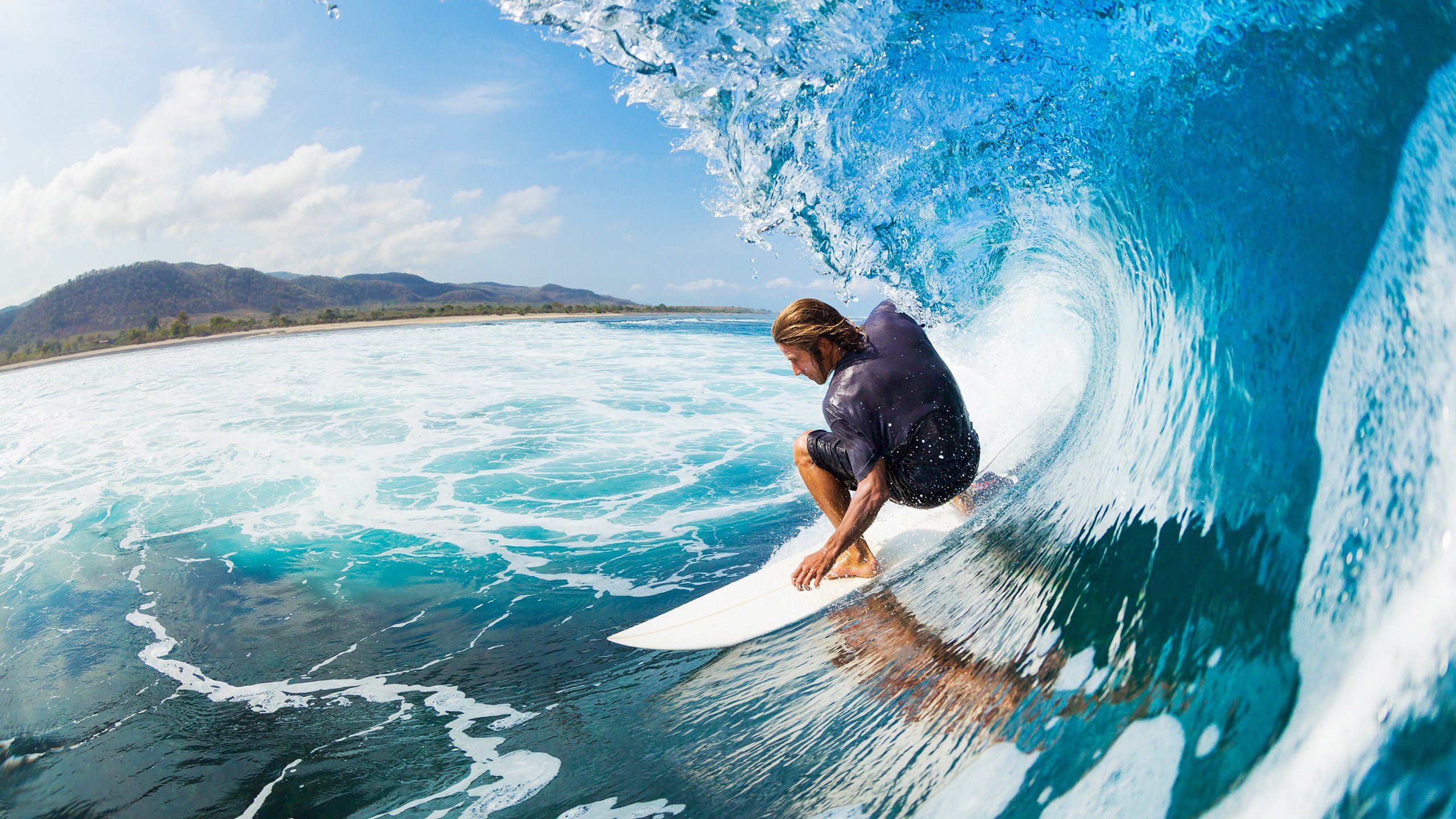 中国游泳队闪耀国际赛场,新星崛起再创佳绩